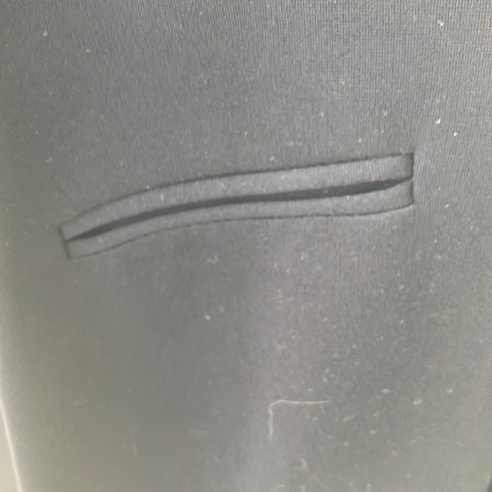 Blazer - Picture 3 of 5